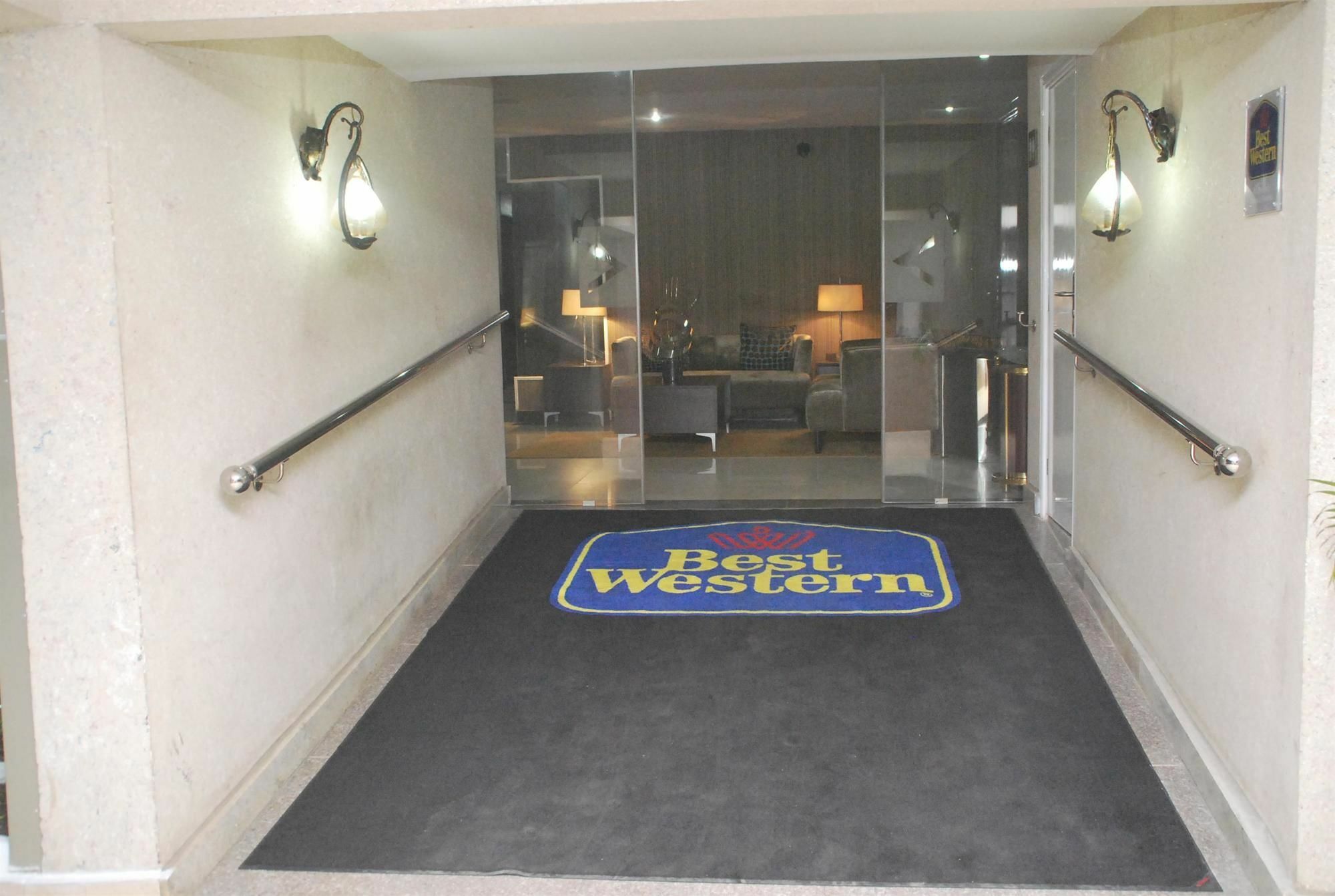 BW Starfire Hotel Ikeja Exteriér fotografie